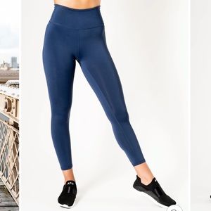 ELECTRIC YOGA STEPHANIE BOHBOT HYDRALUX EVERYDAY SCULPTED LEGGING - NAVY SMALL